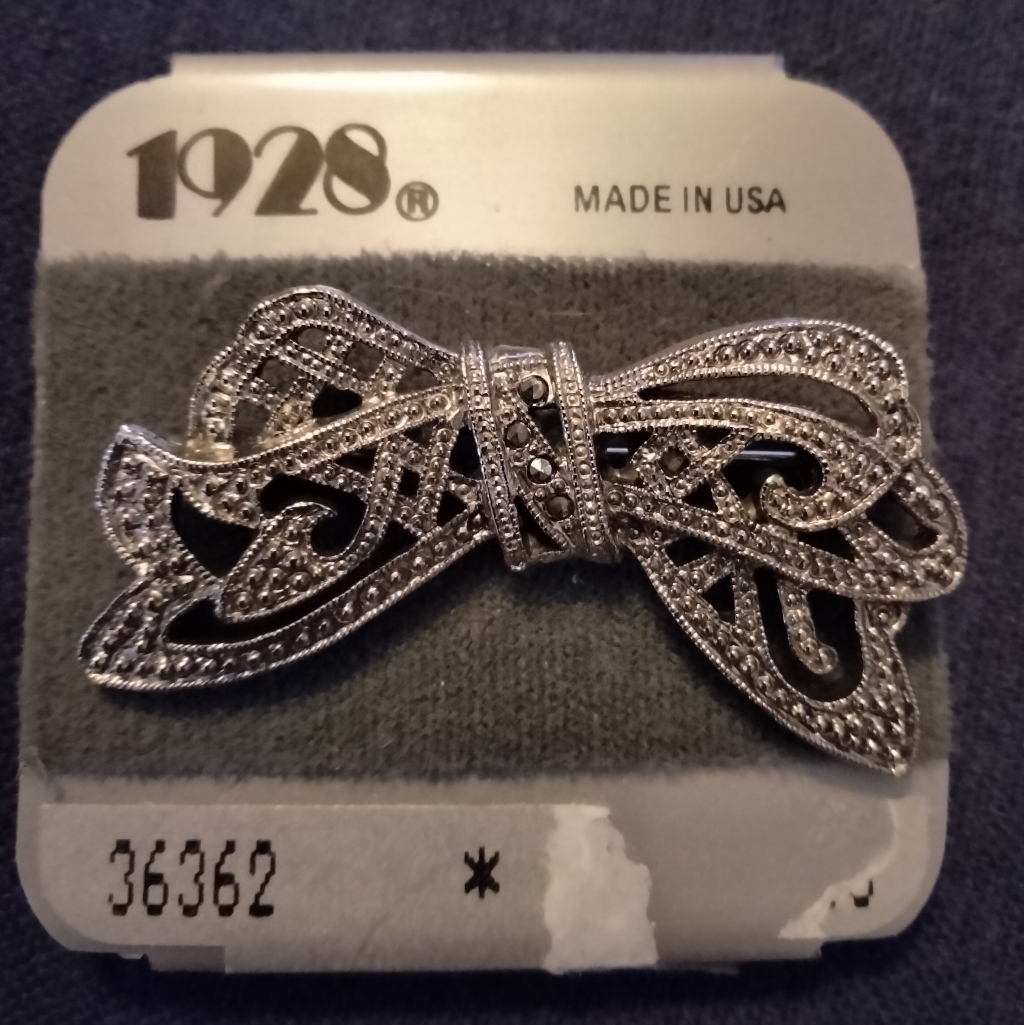 3 For251928 Brand Silver-Tone Marcasite Style Bow Pin Brooch Made In Usa